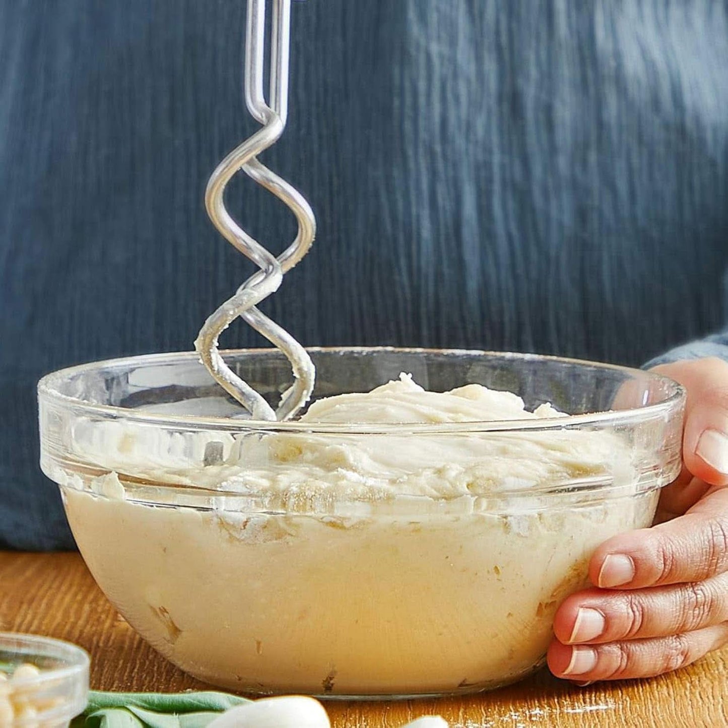 Bosch Hausgeräte Handrührer Clevermixx MFQ24200, 2 Rührbesen, 2 Spülmaschinengeeignet, 4 Stufen, Leicht, Leise, 400 W Weiß/Edelstahl Keuken Naty Shop