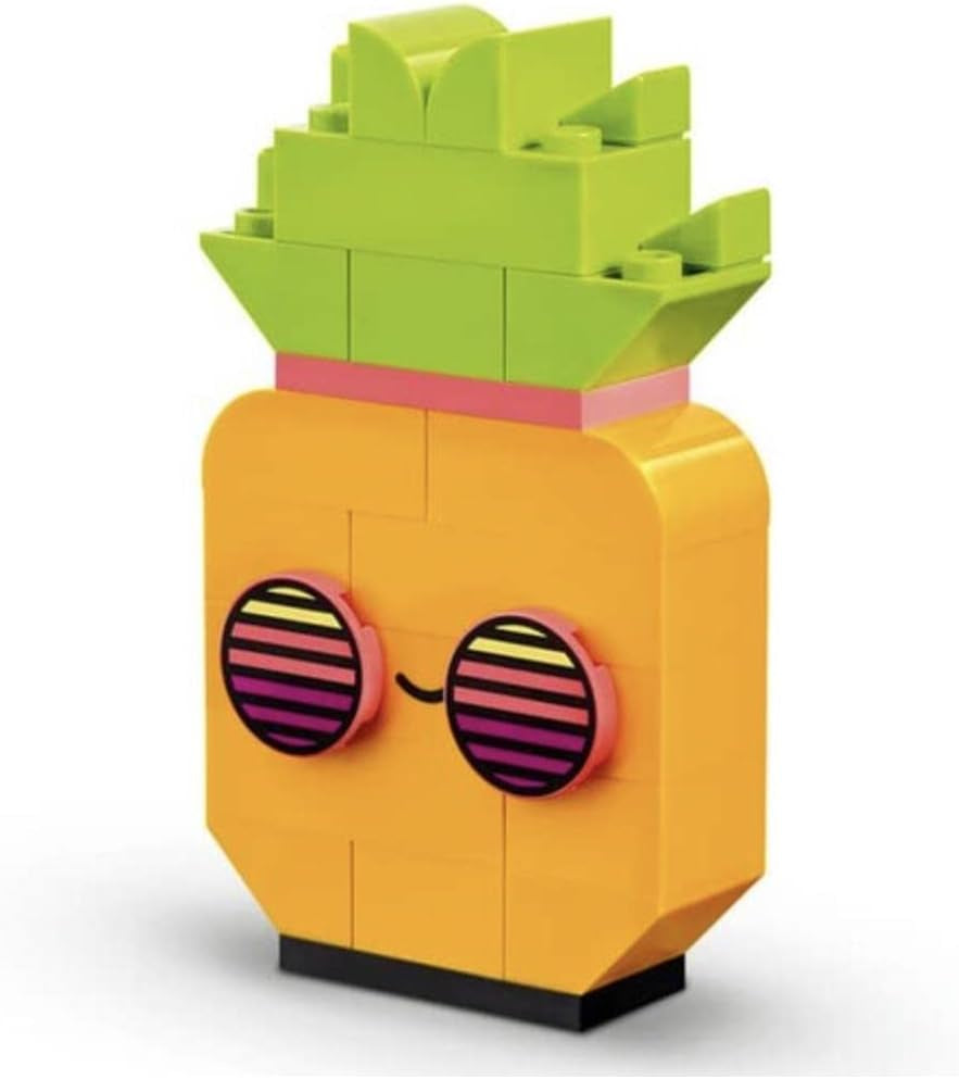 LEGO 11027 Classic Neon Creatieve bouwset, Brick Box Set, Bouwspeelgoed met modellen: auto, ananas, alien, rolschaatsen, figuren en meer, voor kinderen vanaf 5 jaar Bouwsets Besuche den LEGO-Store