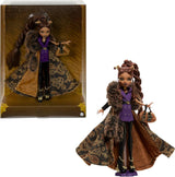 Monster High Doll House of Wolves Clawdeen Wolf verzamelfiguur met jacquard imitatiebontjas Paars jasje Jurk Gouden broek en accessoires JDR66