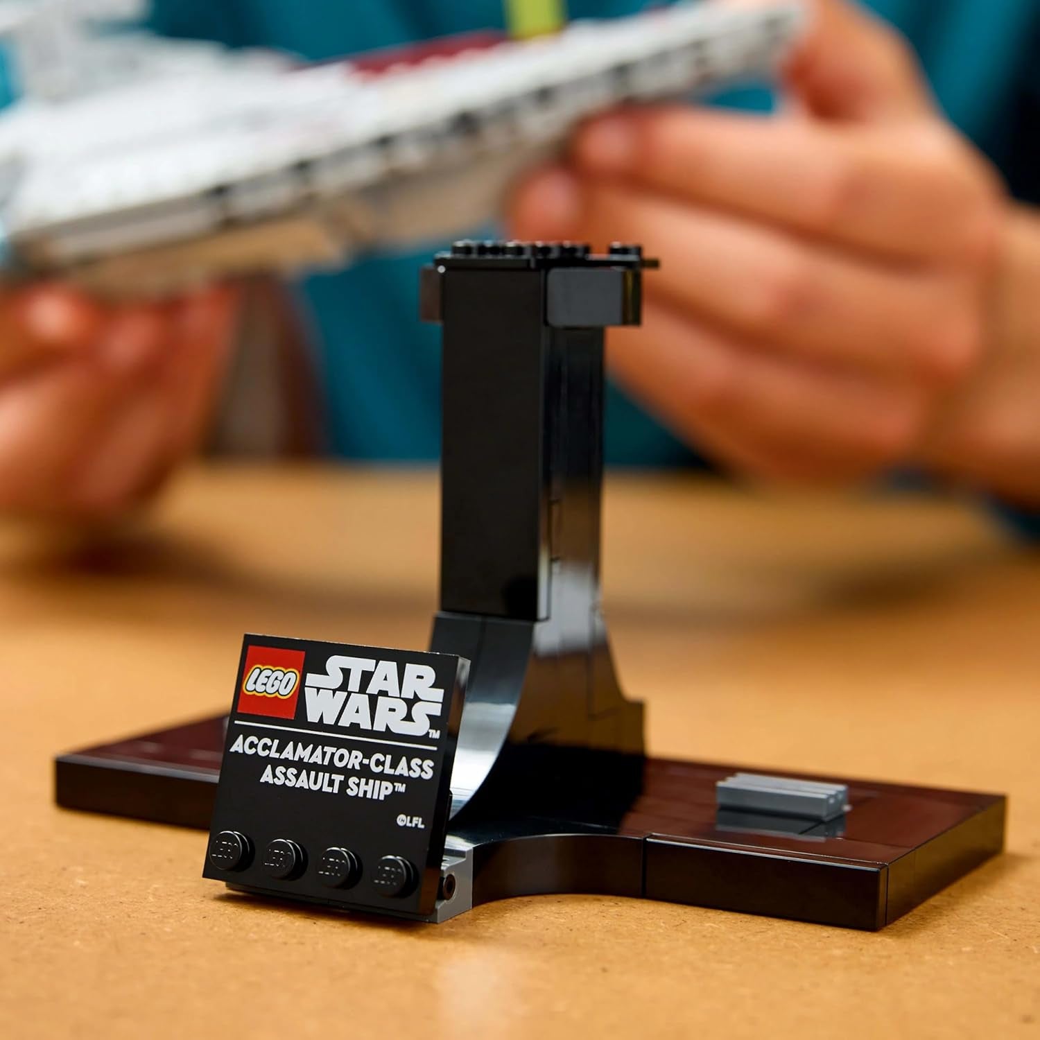 LEGO Star Wars 75404 Acclamator Class aanvalsschip uit Attack of the Clones - ruimteschip om te verzamelen, bouwen en tentoon te stellen - fantasiebouwset - cadeau voor volwassenen en tienerfans Bouwsets Besuche in LEGO-Store