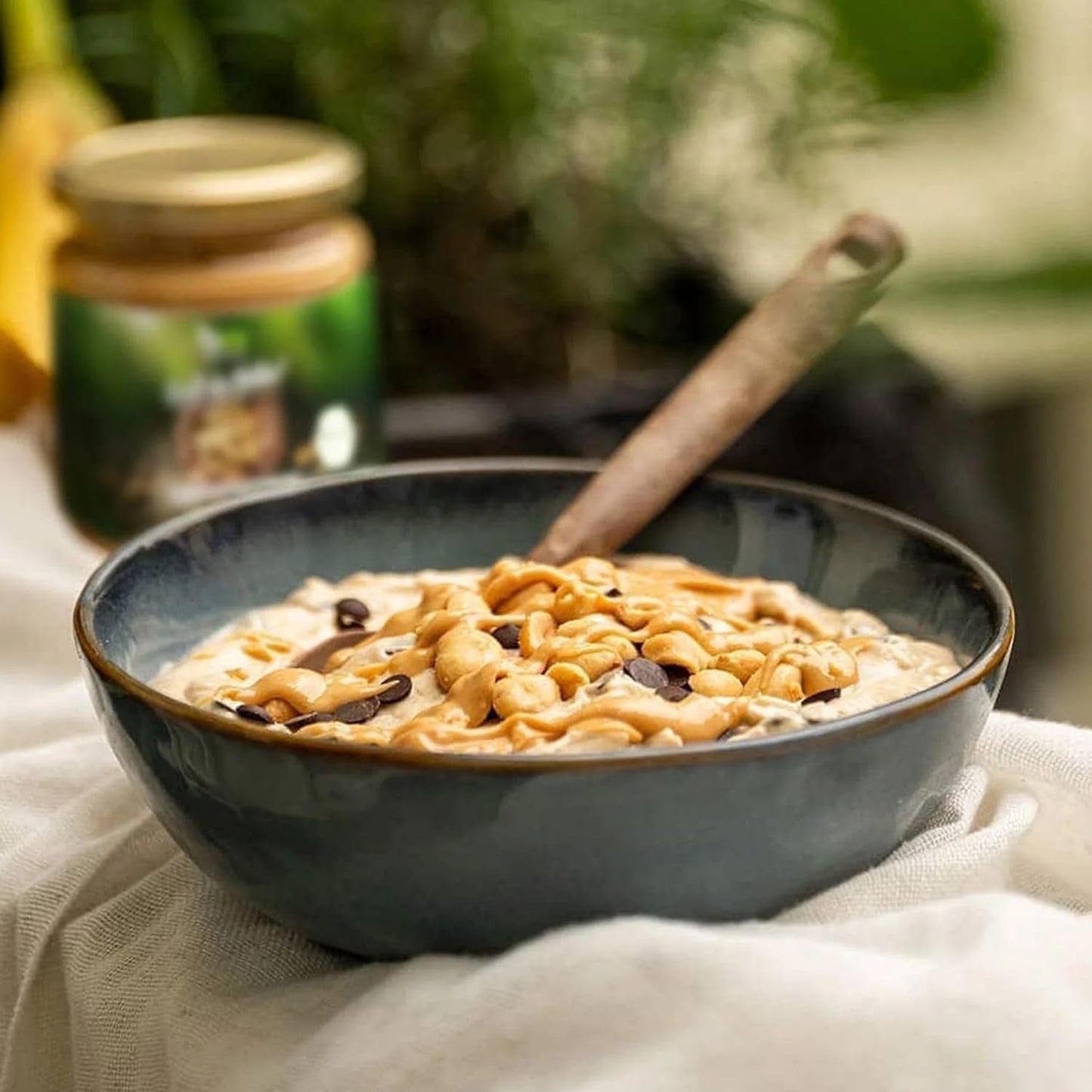 Biocentrale Muesli met pure chocolade | 500g Biologisch Veganistisch | Ideaal voor het ontbijt en je kopje meeneemmuesli | Alternatief voor mueslirepen