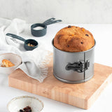 Panettonevorm, uitneembaar, koolstofstaal, antiaanbaklaag, diameter 16 cm, inhoud 2 liter Bakvormen en bakplaten Naty Shop