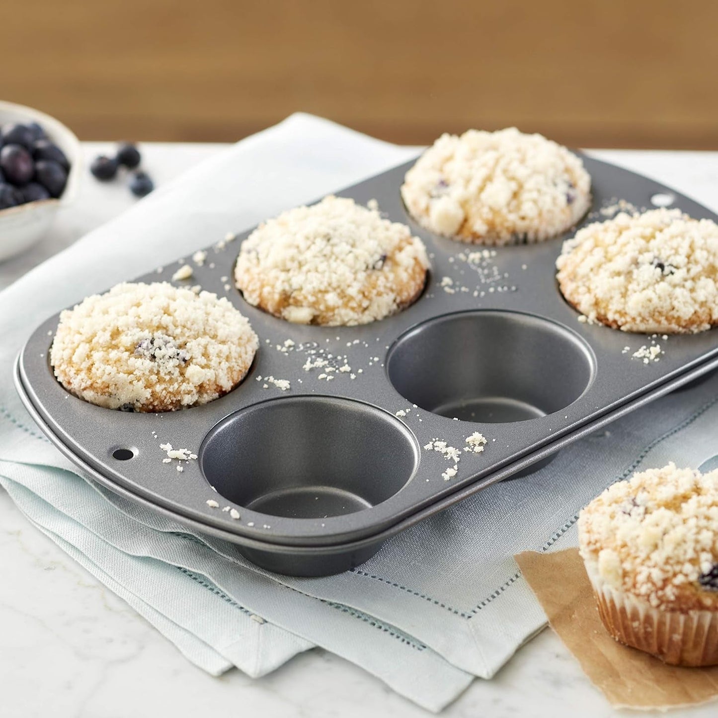 Wilton 445291 445291 Jumbo muffinpan, antiaanbaklaag, 6 gaten, 4,5 X 22,2 X 34,2 cm, staal Bakvormen en bakplaten Naty Shop