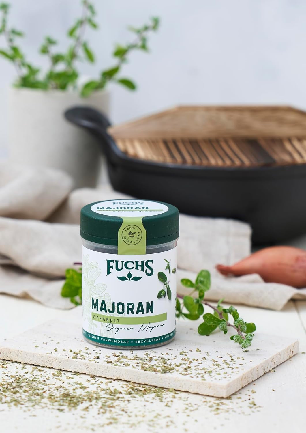 Fuchs Gewürze - Marjolein gerebelt - zum Würzen von Kartoffelgerichten, Fleischgerichten oder Eintöpfen - natuurlijke ingrediënten - 10 g in wiederverwendbarer, recyclebarer Dosis