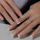 Korte Franse tip nepnagels - 30 stuks zwarte nagels om op korte vierkante nagels te lijmen, Franse tip nepnagels met lijm, vierkante kunstnagels set voor dames