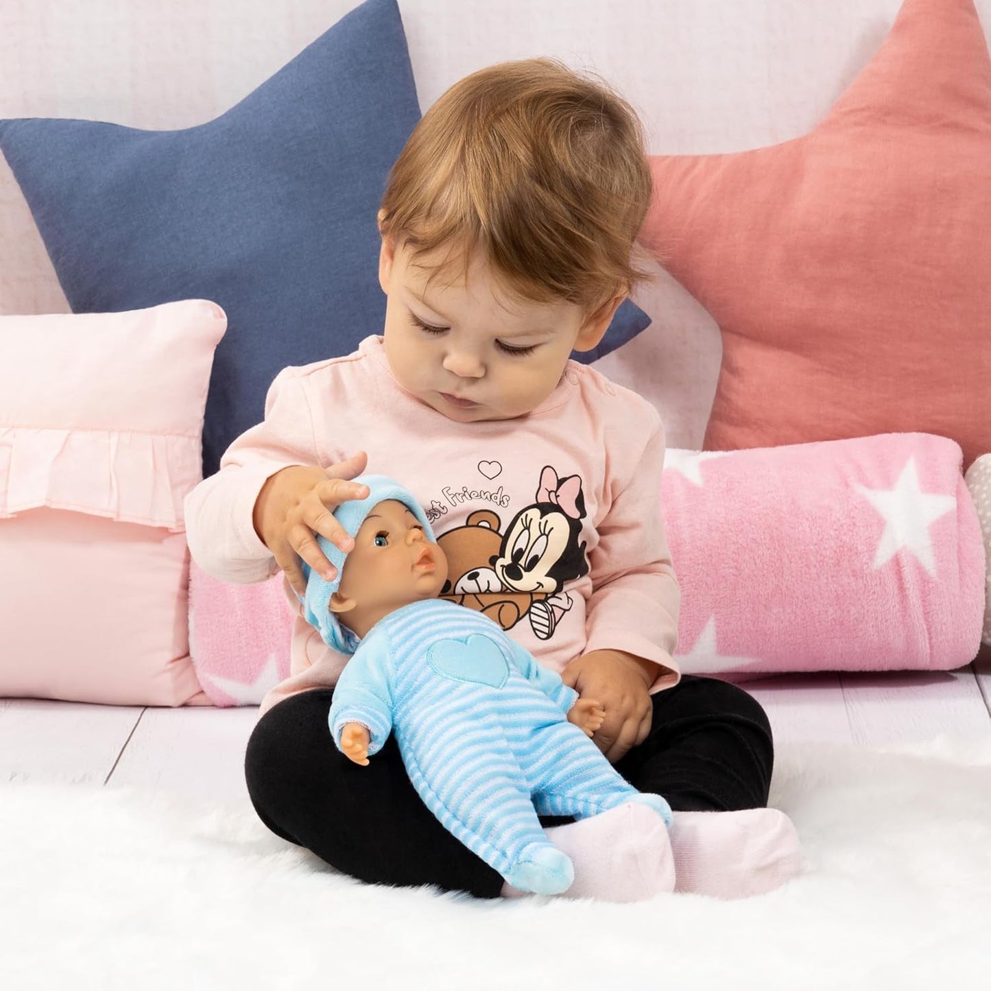 Bayer Design 92802AU Mijn eerste baby 28 cm, babypop, pop met zacht lichaam en slapende ogen, erg handig, schattige outfit, blauw met hart