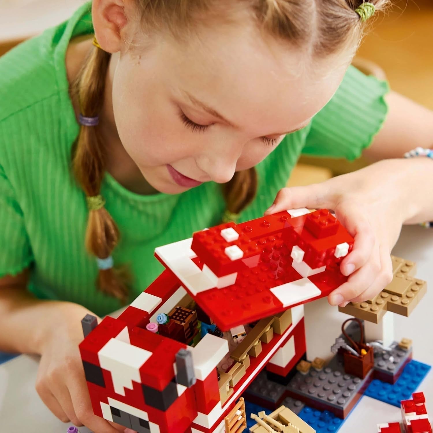 LEGO Minecraft The Mushroom Cow House Videogame Bouwspeelgoed Mushroom Land-model met minifiguren Steve en andere personages Speelset voor jongens en meisjes vanaf 8 jaar 21270 Bouwsets Beuche bij LEGO-Store