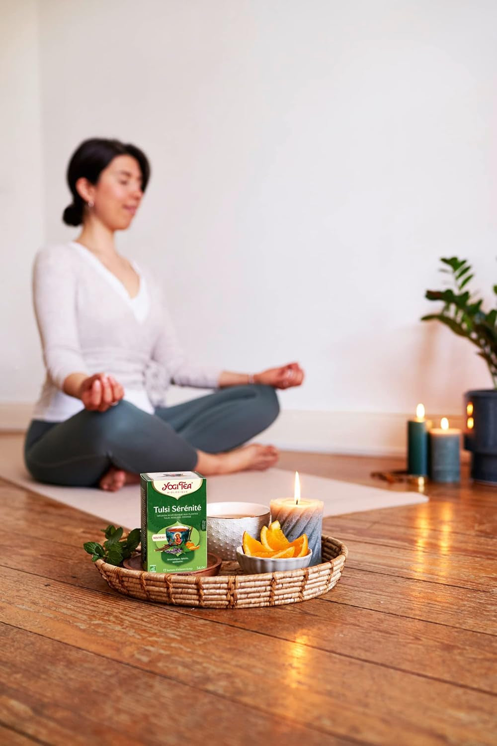 Yogi Tea - Tulsi Serenity, Ayurvedische kruidenthee, cafeïnevrij, Tulsi Blend - Heilige basilicum, zoethout en sinaasappel, Yogi-thee, 6-pack, 6 x 17 theezakjes (102 theezakjes)