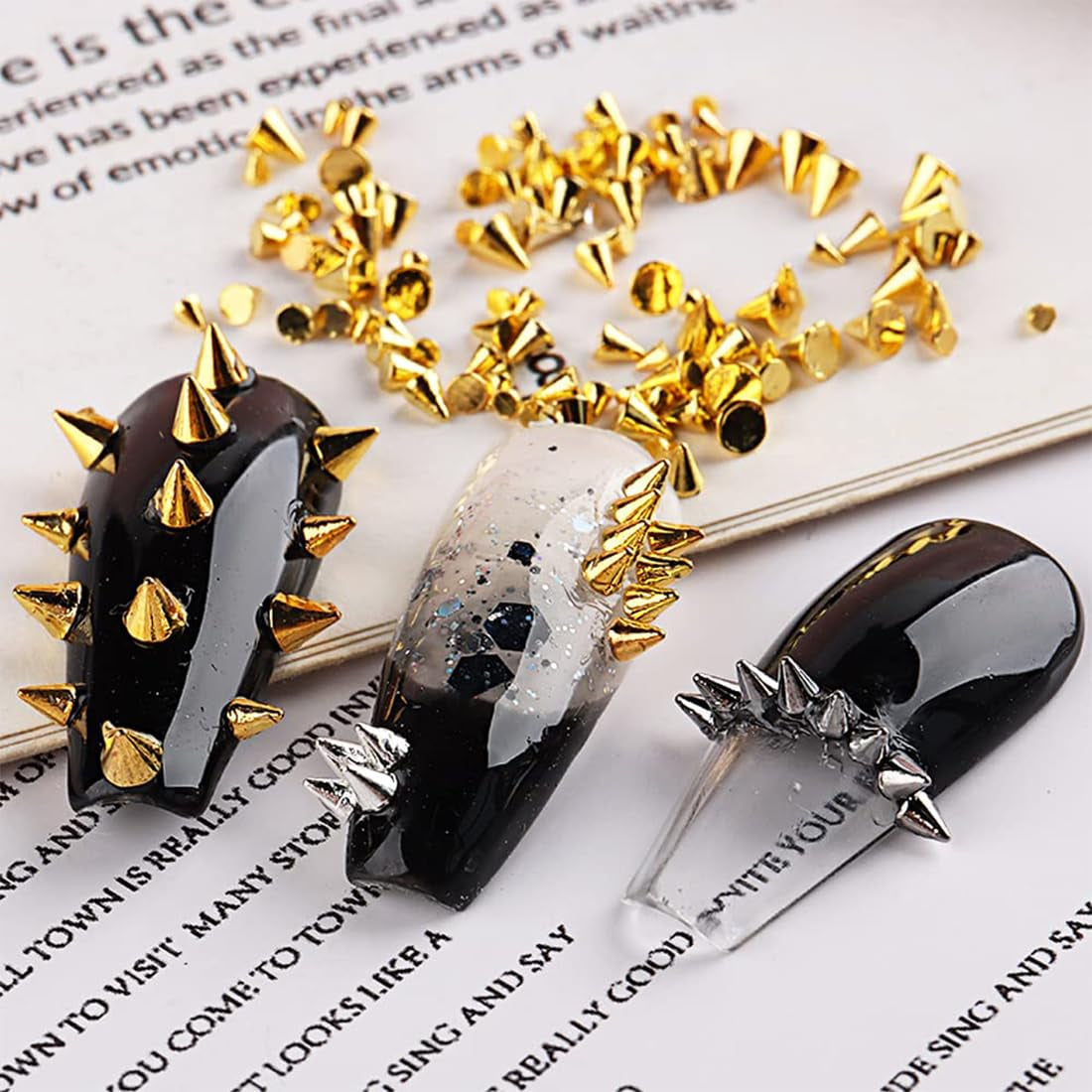 Mini Metall Nieten Punk Nail Charms Goud Zilver Strasssteine ​​Nägel Charm Kegel Spikes Nagelschmuck Glitzersteine ​​Nail Art Studs Nagel Steine ​​Legierung Nagelanhänger Rhinestones Nageldesign Zubehör