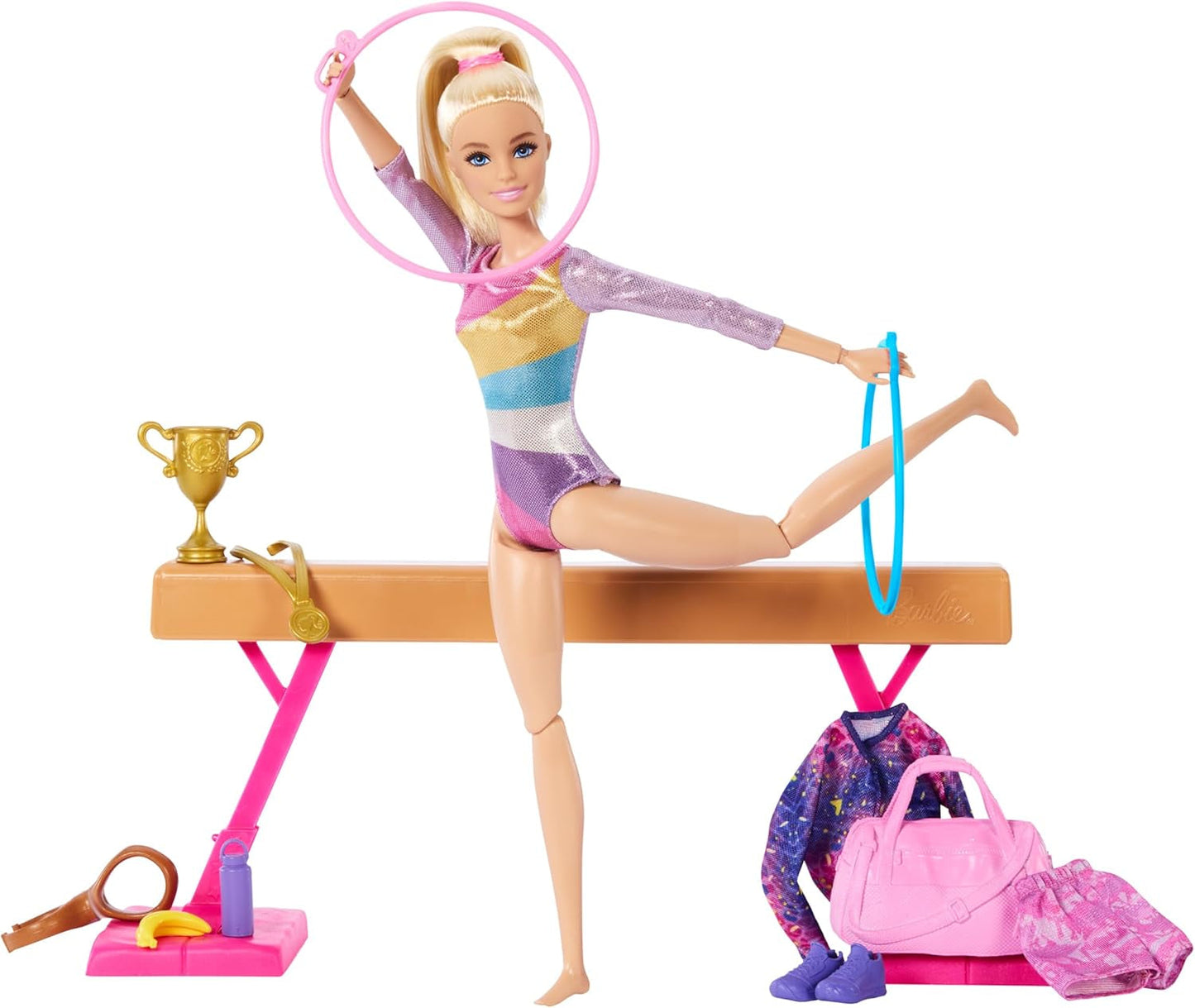 Barbie Leuke gymnastiekspeelset met evenwichtsbalk en meer dan 10 themaonderdelen voor winnende verhalen, HRG52