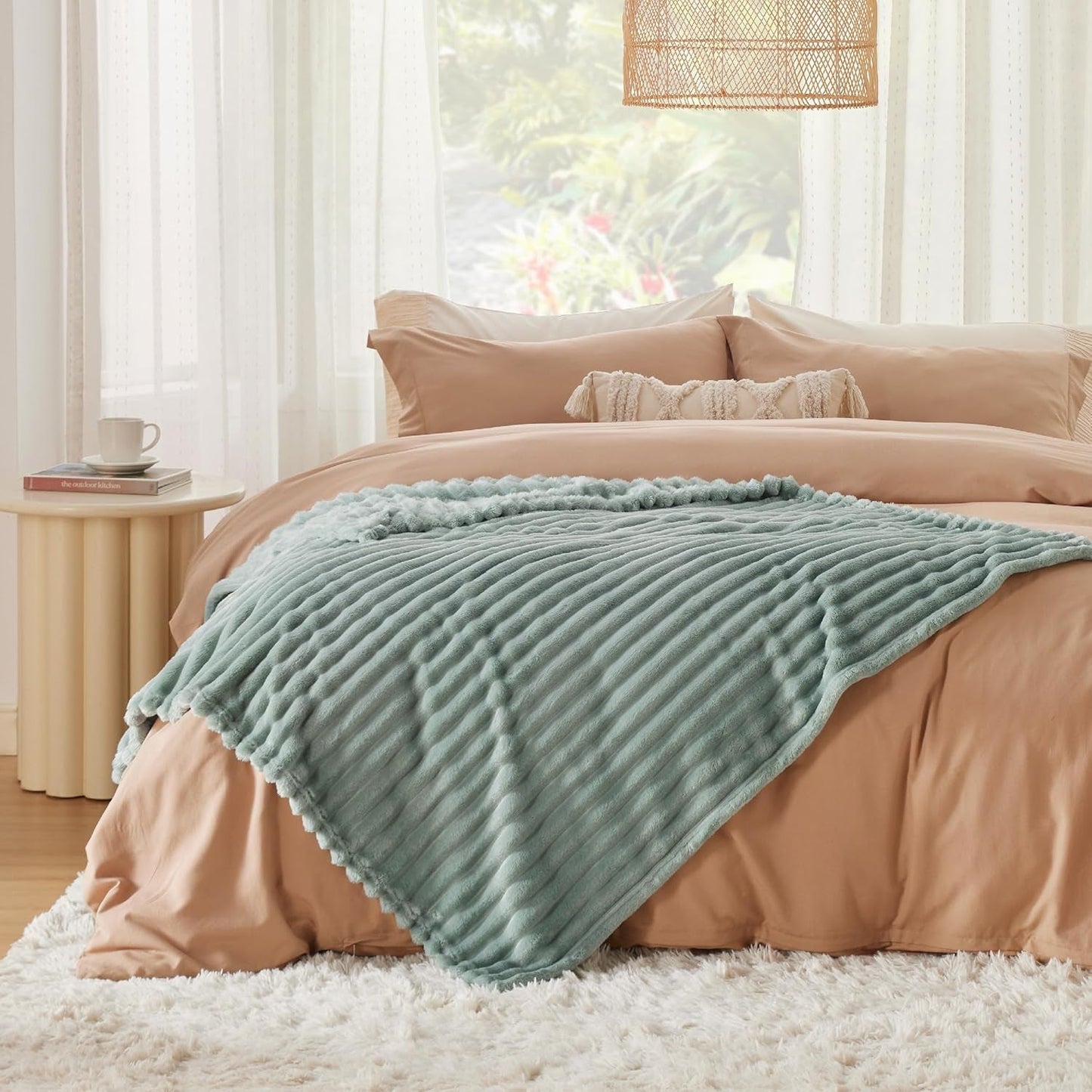 BEDSURE Saliegroene fleecedeken voor bank - Superzachte, gezellige dekens voor dames, schattige kleine deken voor meisjes, 127 x 152 cm bedden en dekens Beuche den BEDSURE-Store