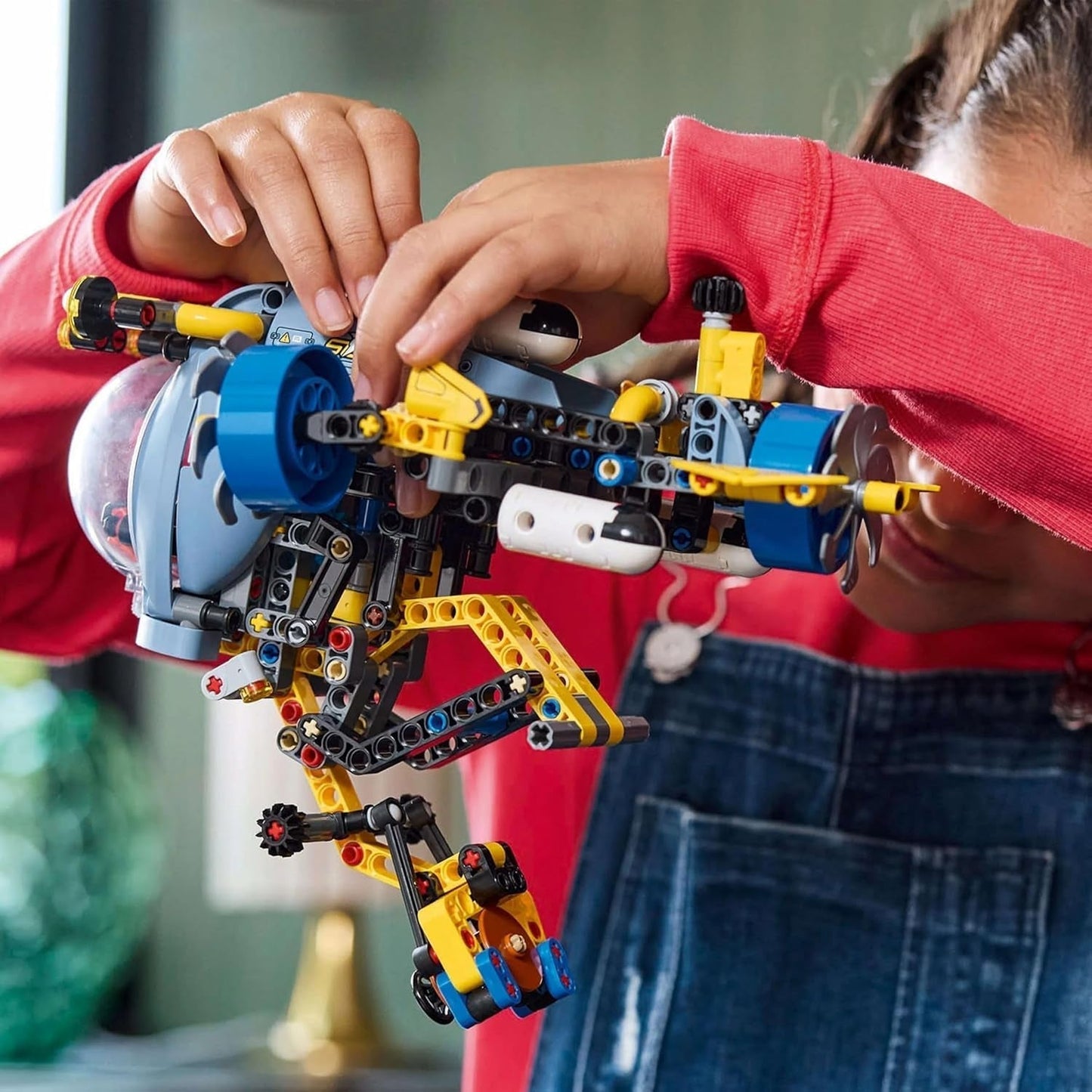 LEGO Technic Deep Sea Explorer Onderzeeër bouwspeelgoed voor kinderen van 9 jaar oud Jongens en meisjes Creatieve verjaardagscadeau-ideeën Bouwbaar voertuig met roterende propellers 42201 Bouwsets Bekijk de LEGO-Store