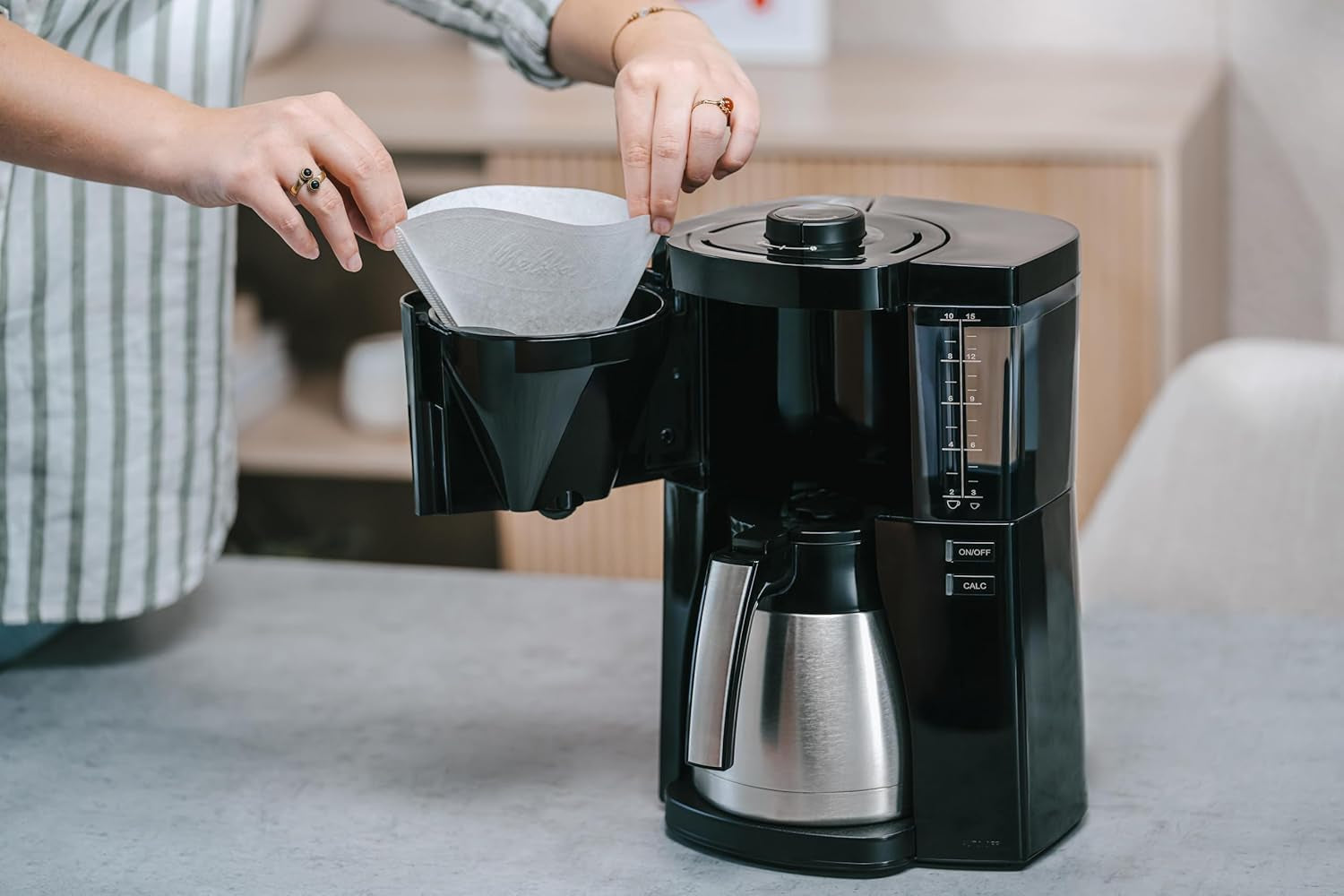 Melitta Look Therm - Espressomachine met filter, thermische karaf en afneembaar waterreservoir, voor maximaal 10 koppen koffie, zwart