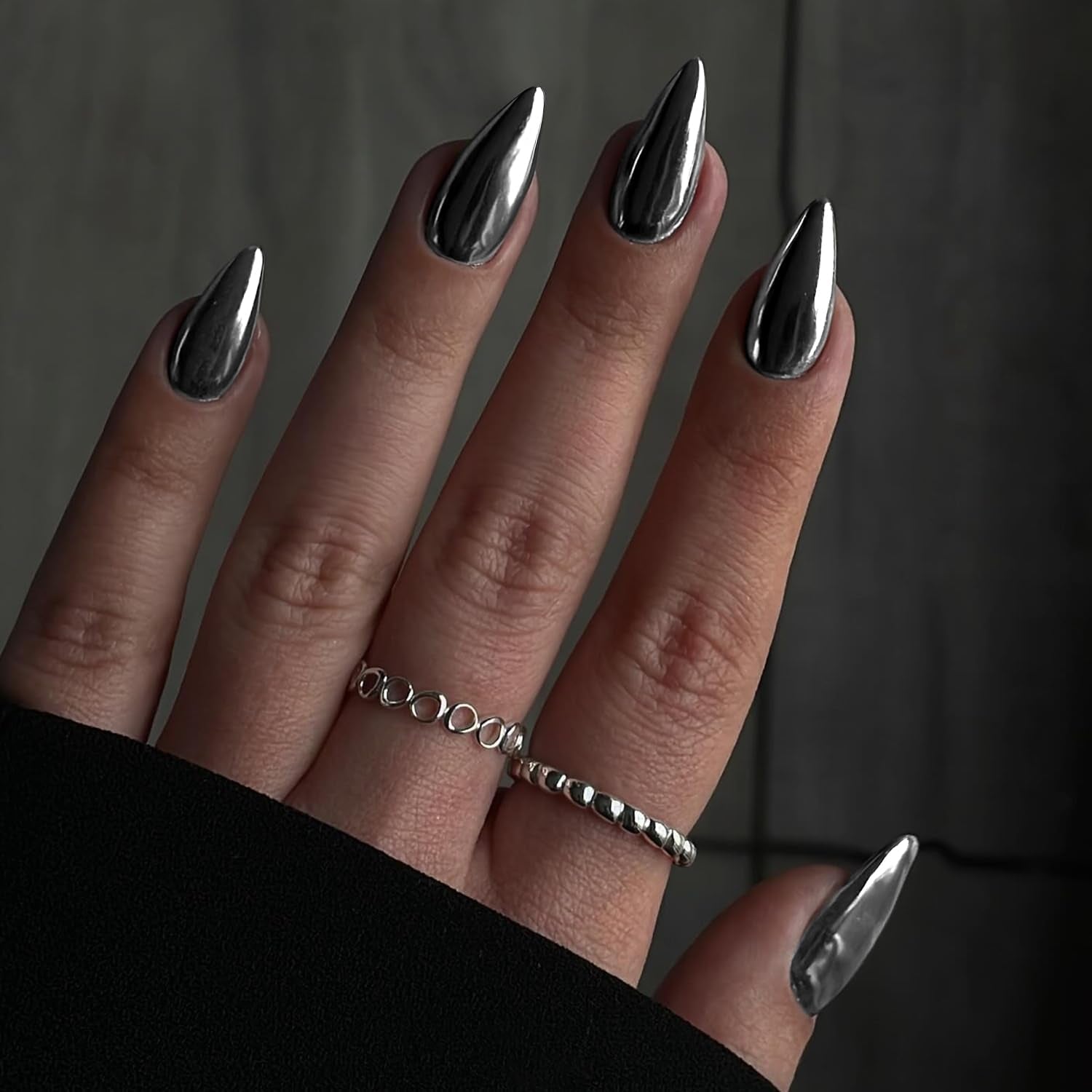 Zelfklevende chroomnagels - Medium amandelbruin Glitterlijm op nagels Glitter nepnagels Lijm op kunstnagels Geglazuurde acrylnagels voor dames 24 stuks