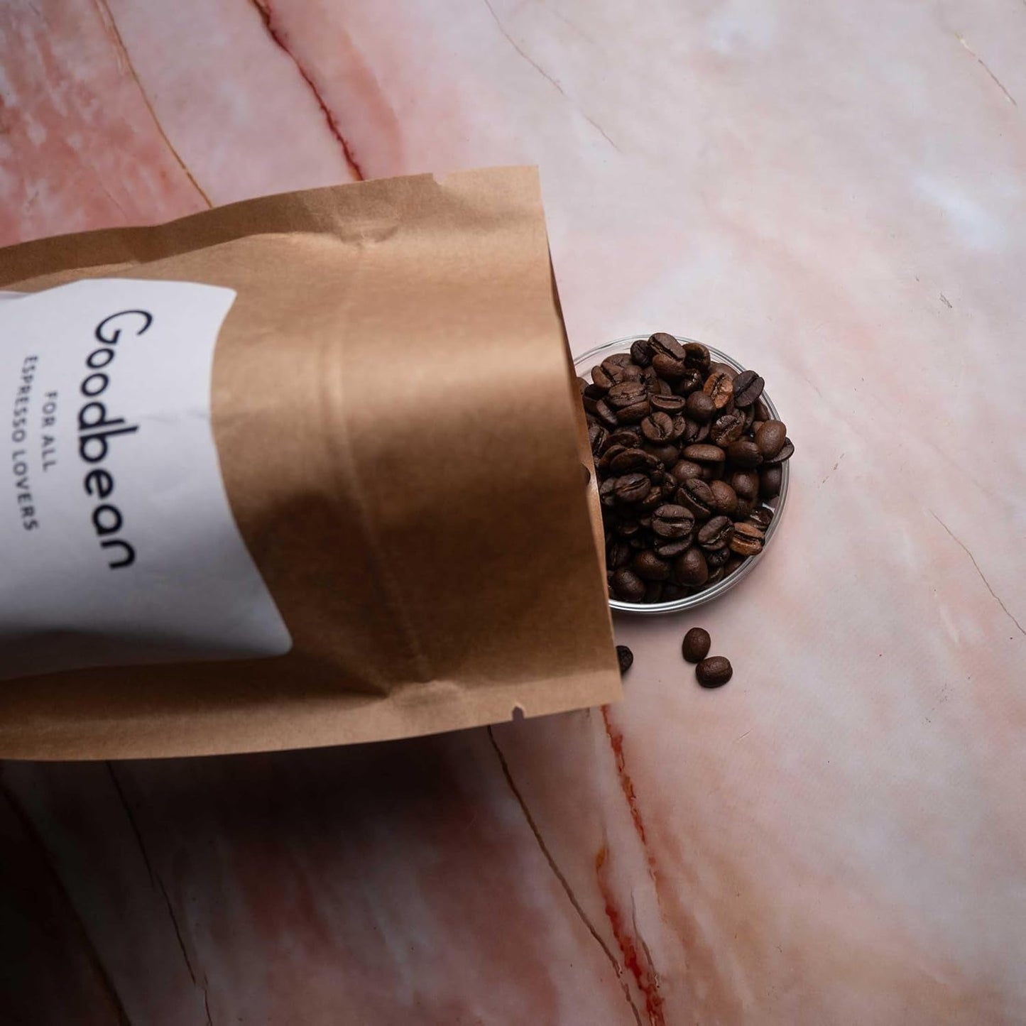 ESPRESSO | Koffiebonen 500g - 100% Arabica | Vers gebrand voor het maken van espresso | Hele koffiebonen | Klassieke koffiesmaak