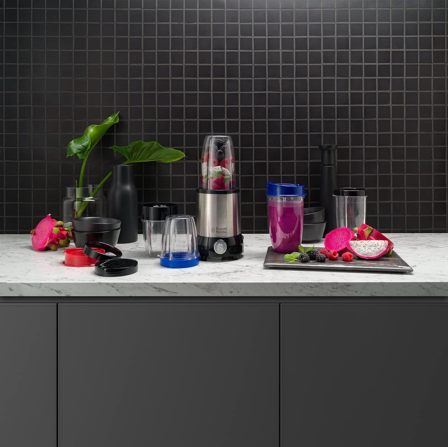 Russell Hobbs Mixer [Multifunktions- Standmixer] Nutriboost (Incl. 5 Bpa-vrij en Spülmaschinengeeignete Behälter + Deckel, 22.000 U/Min, 0,9 Ps-Motor) Elektrischer, Smoothie-Maker 23180-56 Keuken Naty Shop