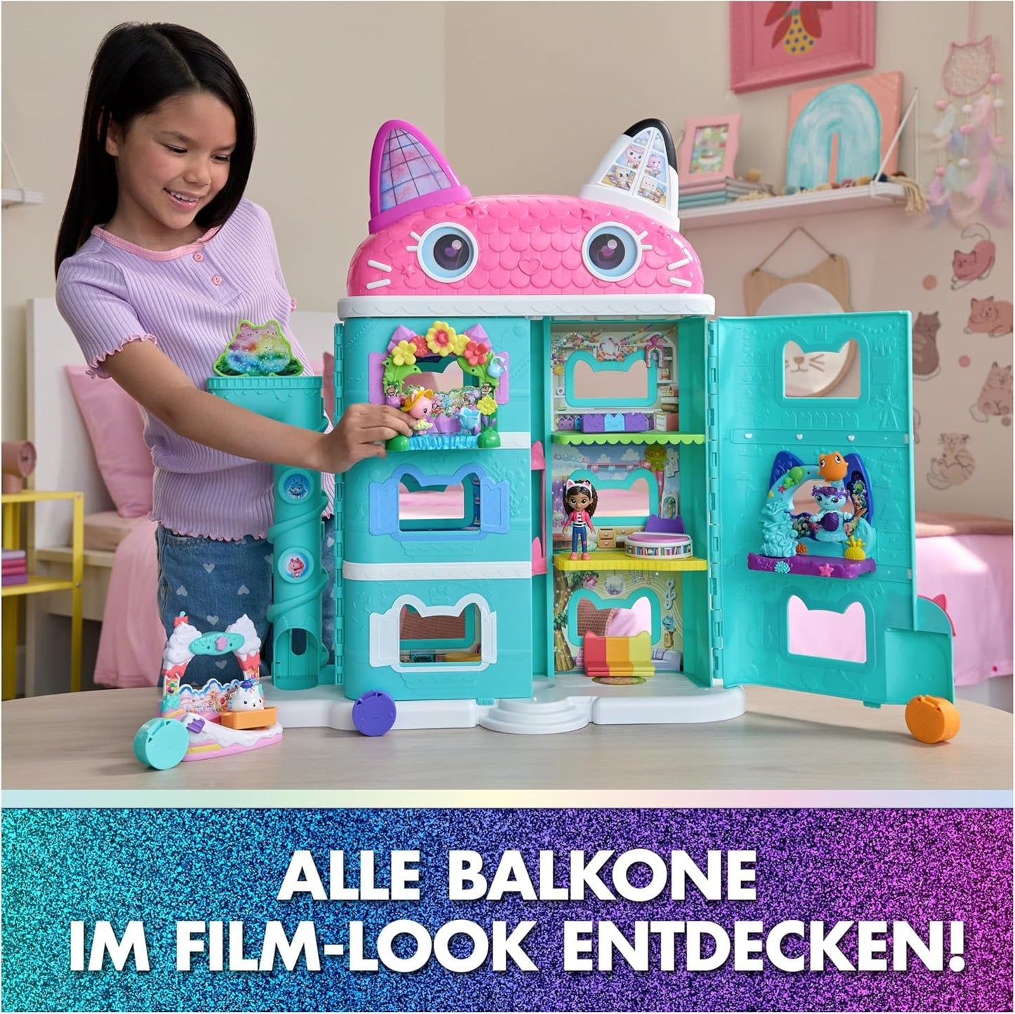 DREAMWORKS GABBY'S POPPENHUIS: DE FILM - Kuchi's lieve balkonspeelset met poppenhuisfiguren en accessoires voor kinderen vanaf 3 jaar
