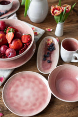 MÄSER 934111 Serie Frozen, Geschirr Set aus Keramik für 4 Personen, 16-teiliges Kombiservice mit organischen Formen, in bier gesprenkeltes Service, Berry
