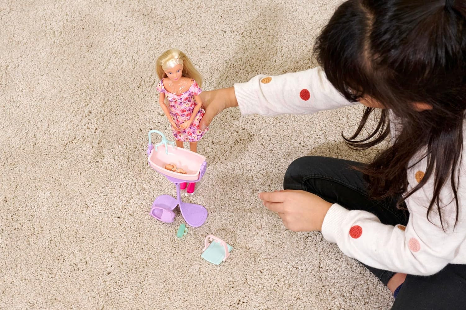 Simba 105733680 Steffi LOVE Doll Hello Baby (29 Cm) - Zwangere speelpop met groeiende buik, pop en accessoires - kinderspeelgoed voor meisjes en jongens vanaf 3 jaar, zwart Poppen Naty Shop
