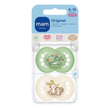 MAM Originele Fopspenen, 2-pack, Tandvriendelijke babyfopspenen, gemaakt van duurzame en biologisch regenereerbare materialen, MAM SkinSoft siliconen spenen, met fopspeendoos, 6-16 maanden, Wolf/Konijn