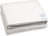 Zoeppritz sinds 1828 Smoothy fleecedeken - Fluffy comfortabele polar fleece deken - Veganistisch - 140X190Cm - 010 Off-White, 010 Offwhite Zoeppritz Since 1828 Bedden en dekbedden Lichtwit 140X190Cm