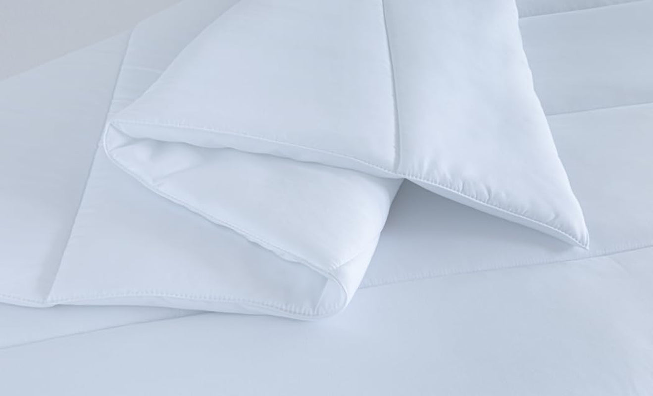 Todocama Quilt, 3002 vezeldekbed, bijtvast, herfst-winter, 300 G/M², wit (alle maten beschikbaar) (bedden 135/140/150-220 x 220 cm) Quilts en quilts Naty Shop