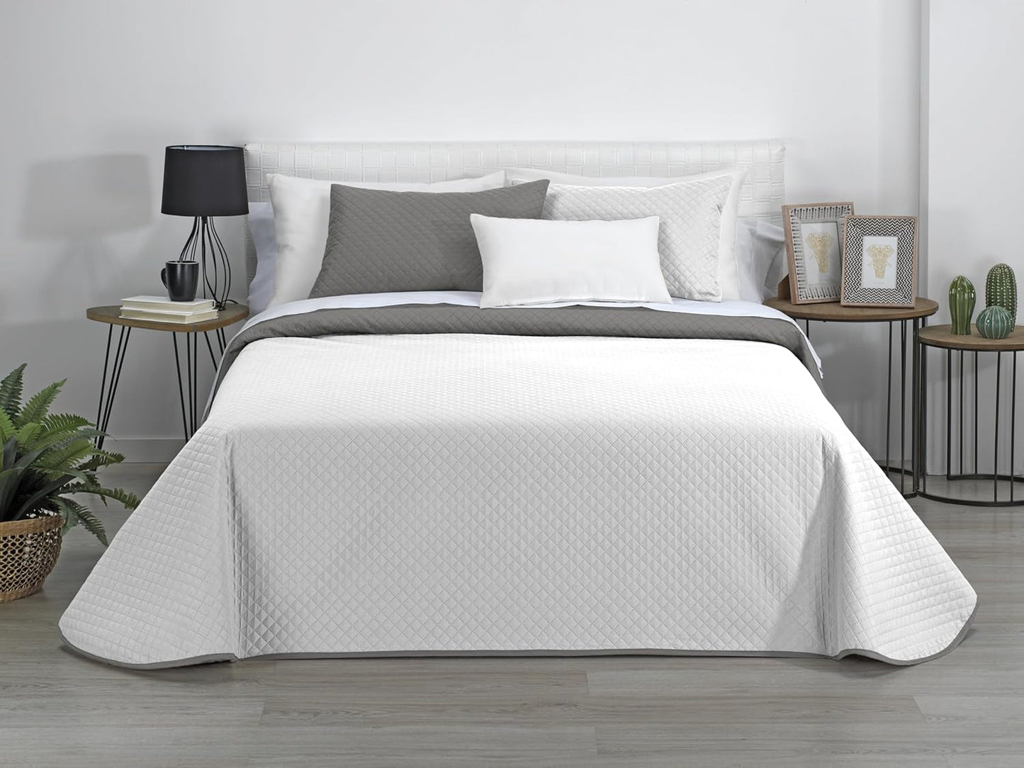 AVA | Boutique omkeerbare quilt | Voor alle seizoenen | Kleur - Wit/Taupe | Voor bed van 120/135 cm. bed. (230 X 270 Cm. Ancho X Alto) | Gewatteerde quilt Quilts en quilts Naty Shop Standaard titel