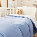 Pikolin Home - Omkeerbaar dekbed 300 G - Tweekleurige Scandinavische vulling - Voor kinderbedje 60 - Met veren gevuld, warm, ademend, blauw/wit, 100 X 120 cm Dekbedden en dekbedden Naty Shop