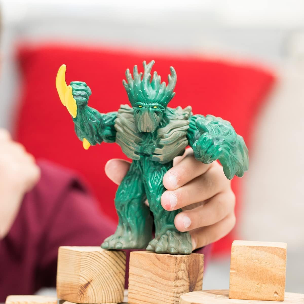 Schleich ELDRADOR WEZENS | Jungleliniaal 70151 | ELDRADOR Schleich Monsterspeelfiguur met draaibaar hoofd en beweegbare armen | Geweldig cadeau voor kinderen | Vanaf 7 jaar | 14 X 7 X 114 Cm Actiefiguren Naty Shop