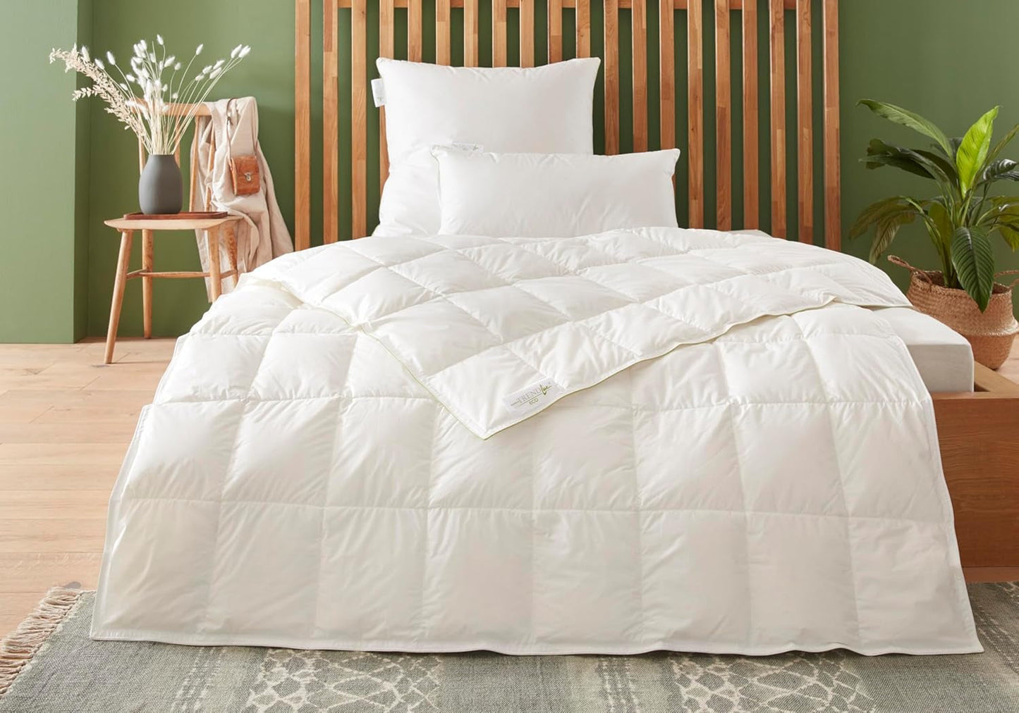 Badenia Trendline Eco warm dekbed met 90% dons en 10% veren klasse I, 135 X 200 cm, wit, Oeko-Tex gecertificeerd, geproduceerd volgens de Duitse kwaliteitsnorm Dekbedden en dekbedden Naty Shop 135 X 200 Cm Lichte zomerdeken