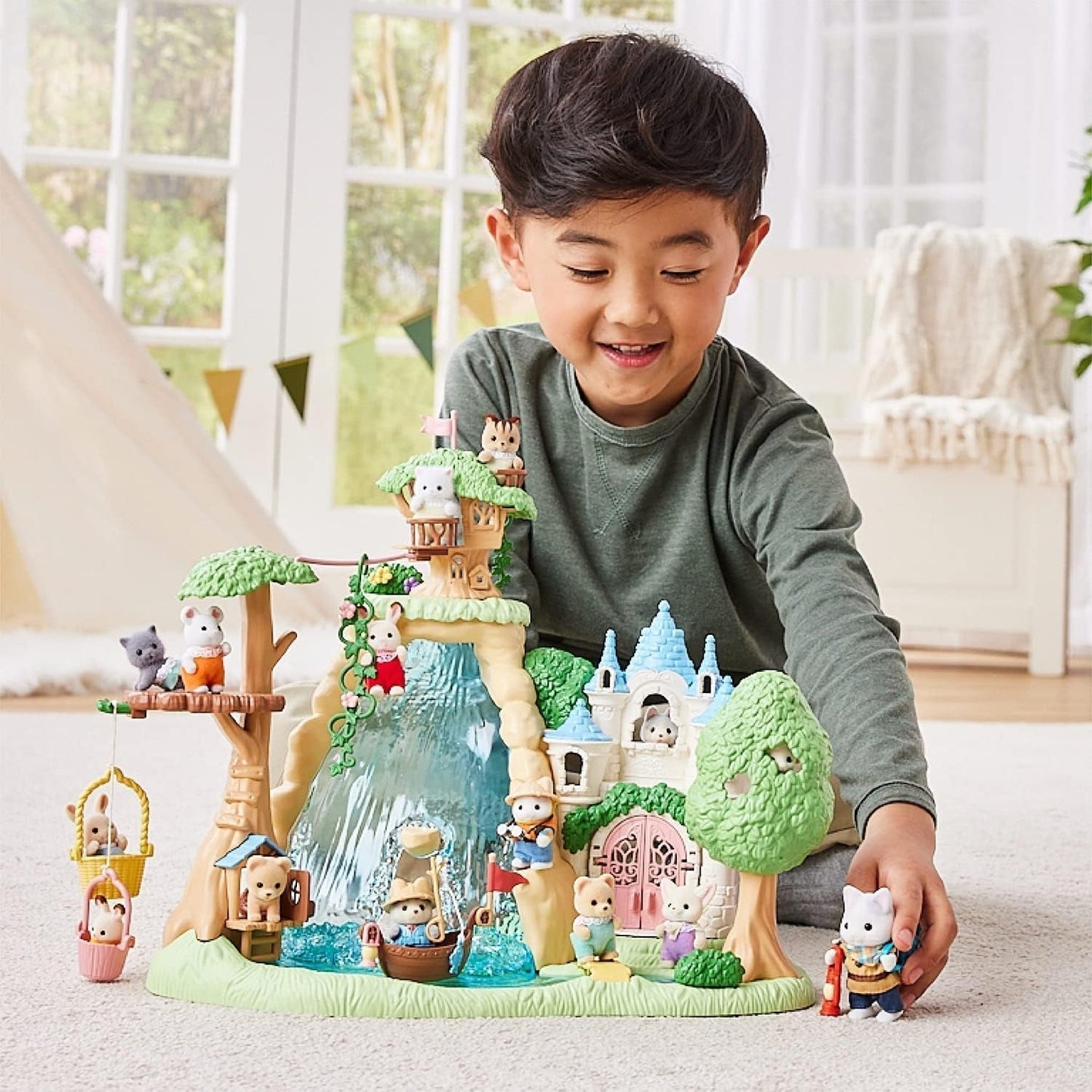 Sylvanian Families - 5763 Twee figuren Adventure Explorer Set Melkkat Vader Jongen Dierenfiguur Gedetailleerd speelgoed voor 3 jaar oude Naty Shop-poppen
