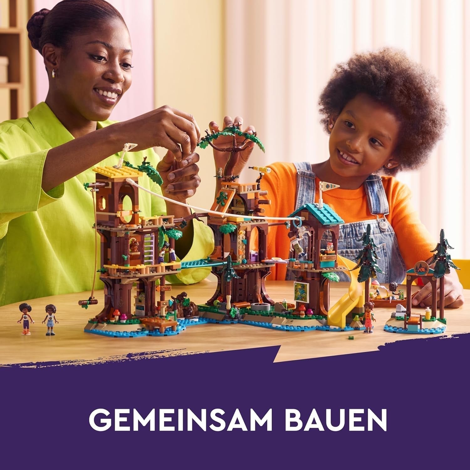 LEGO Friends Boomhut op avonturenkamp, speelset voor meisjes en jongens vanaf 8 jaar met 5 figuren en 5 dieren, cadeau-idee voor creatieve spelletjes, sportspeelgoed, poppenhuis 42631 Bouwsets Besuche den LEGO-Store