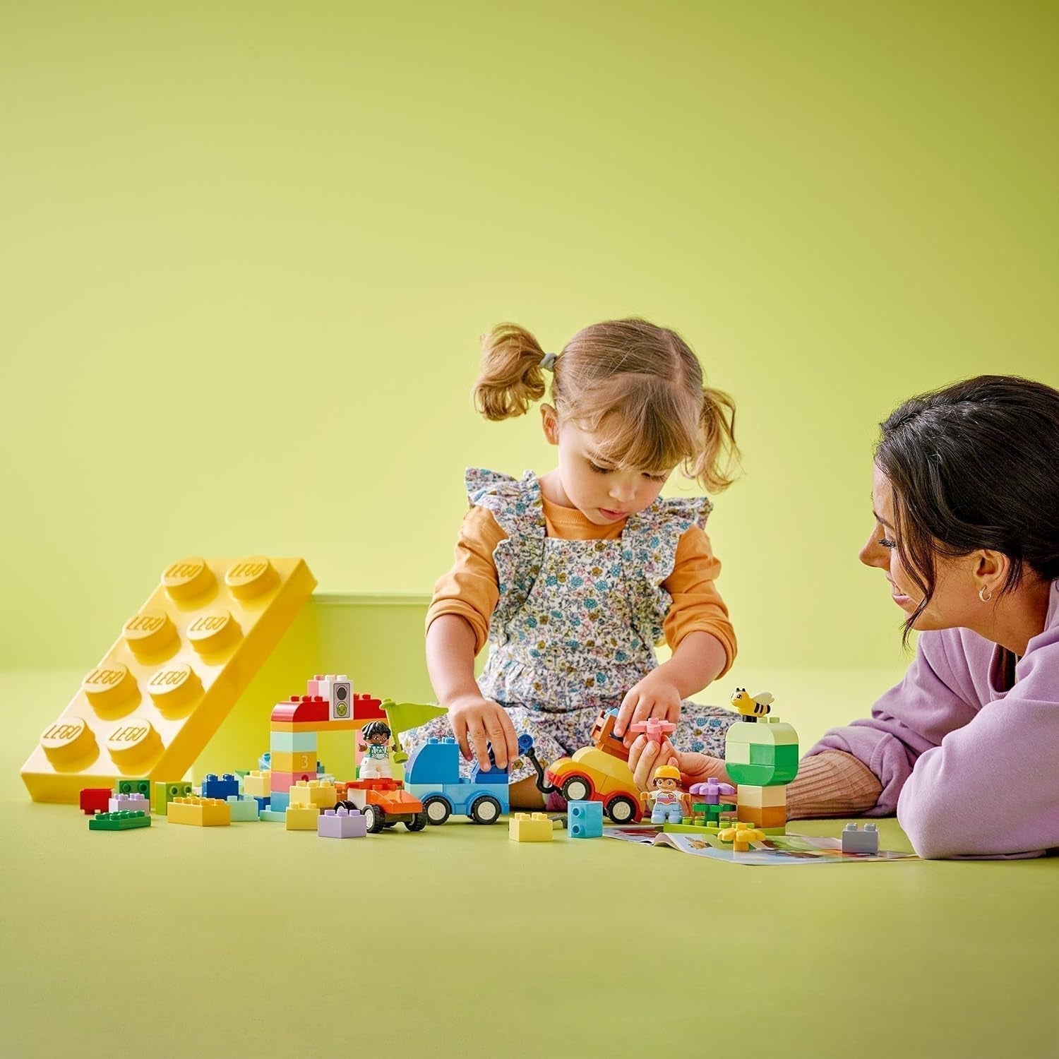 LEGO DUPLO Klassieke stenen doos, auto's en vrachtwagens, voertuigspeelset voor kinderen vanaf 1,5 jaar, creatief leerspeelgoed, autospeelgoed en raceautoset 10439 Bouwsets Besuche in LEGO-Store