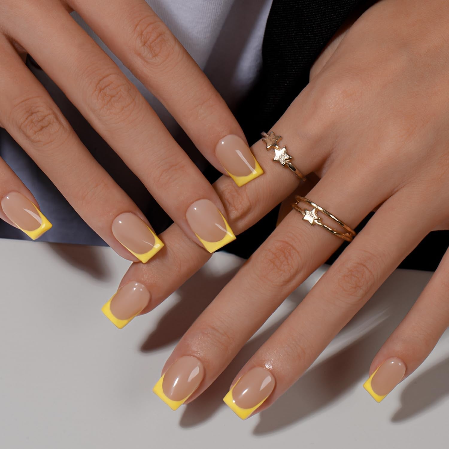 Korte Franse tip nepnagels - 30 stuks zwarte nagels om op korte vierkante nagels te lijmen, Franse tip nepnagels met lijm, vierkante kunstnagels set voor dames