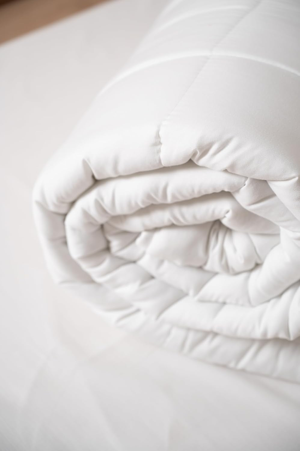 Dekbed TRAMAS+ 200 Gr/M² voor bedden gemaakt van gesiliconiseerde holle vezels - 150X220 Cm - Oeko Tex gecertificeerd - Wit, zacht, warm, minimalistisch - Bed 90 Cm Dekbedden en dekbedden Naty Shop