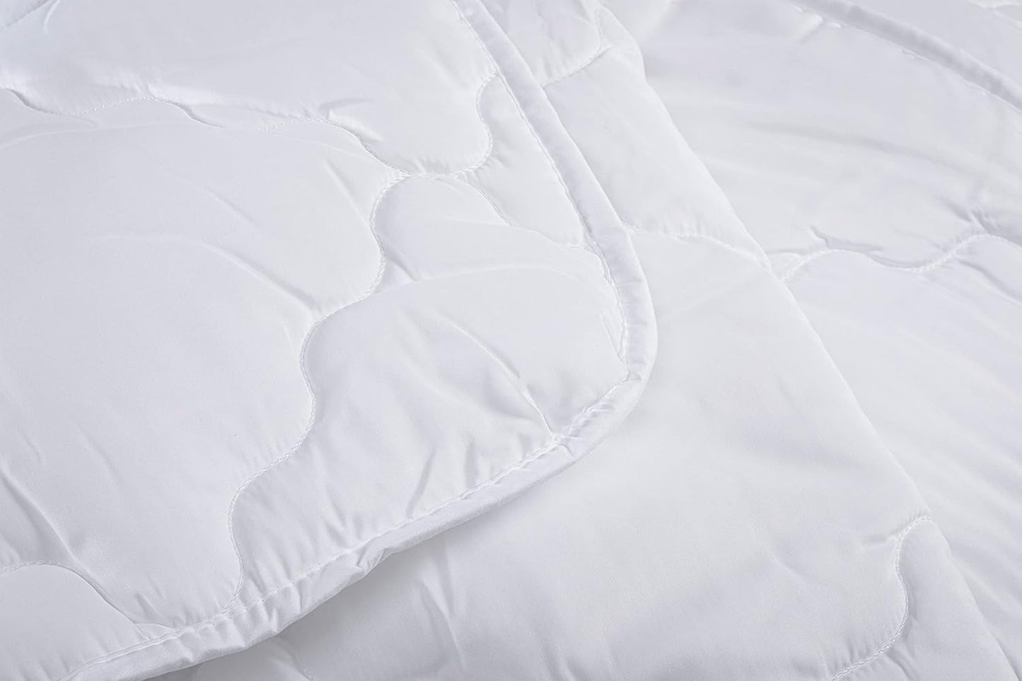 V.I.P. Very Belangrijk Kussen Donzen dekbed voor de winter, klasse 1 goedgekeurd, 100% polyester, siliconen, karton, 155 X 205 cm, maat 300, wit Dekbedden en quilts Naty Shop