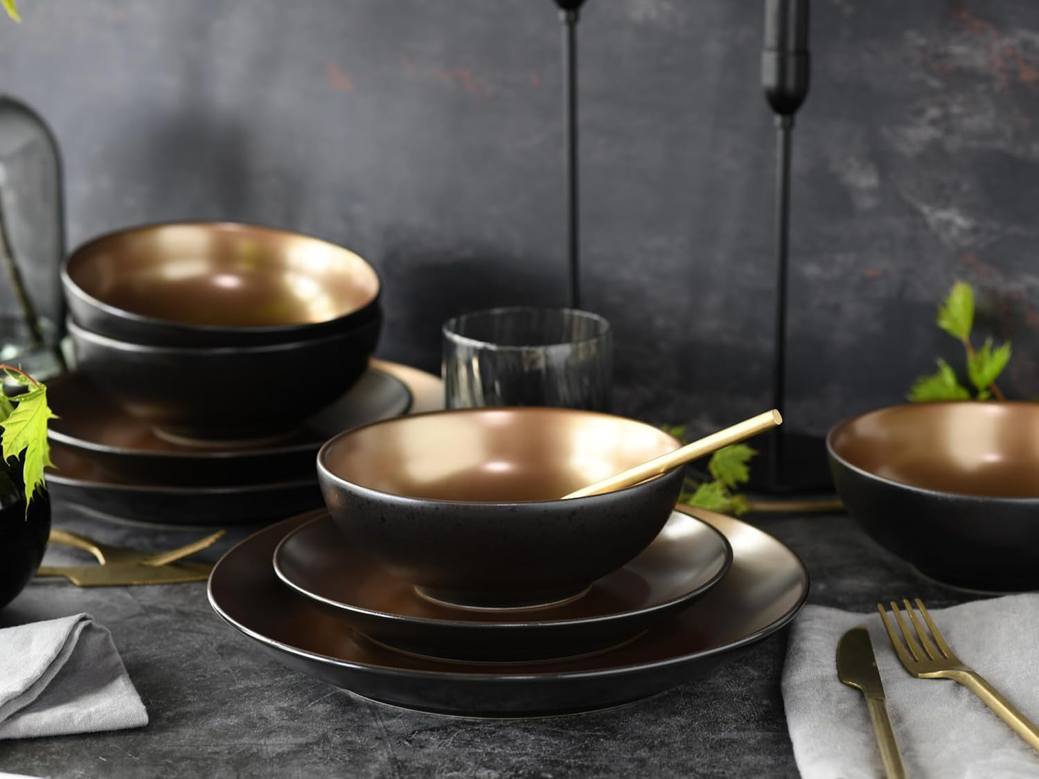 CreaTable, 23598, GLAMOR-serie - Goud, 16-delige serviesset, porseleinen combinatieservies, vaatwasmachine- en magnetronbestendig, kwaliteitsproductie