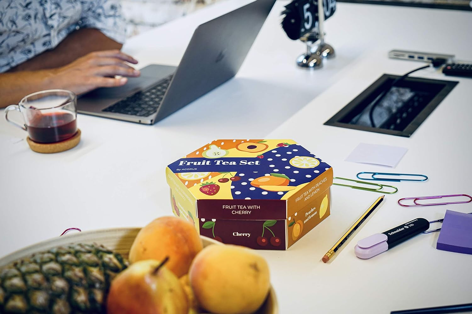 ACORUS | Luxe fruittheeservies | Cadeauset met natuurlijke theeën in 6 smaken | Kruidenthee, vruchtenthee | Assortiment thee | Theedoos met 60 theezakjes