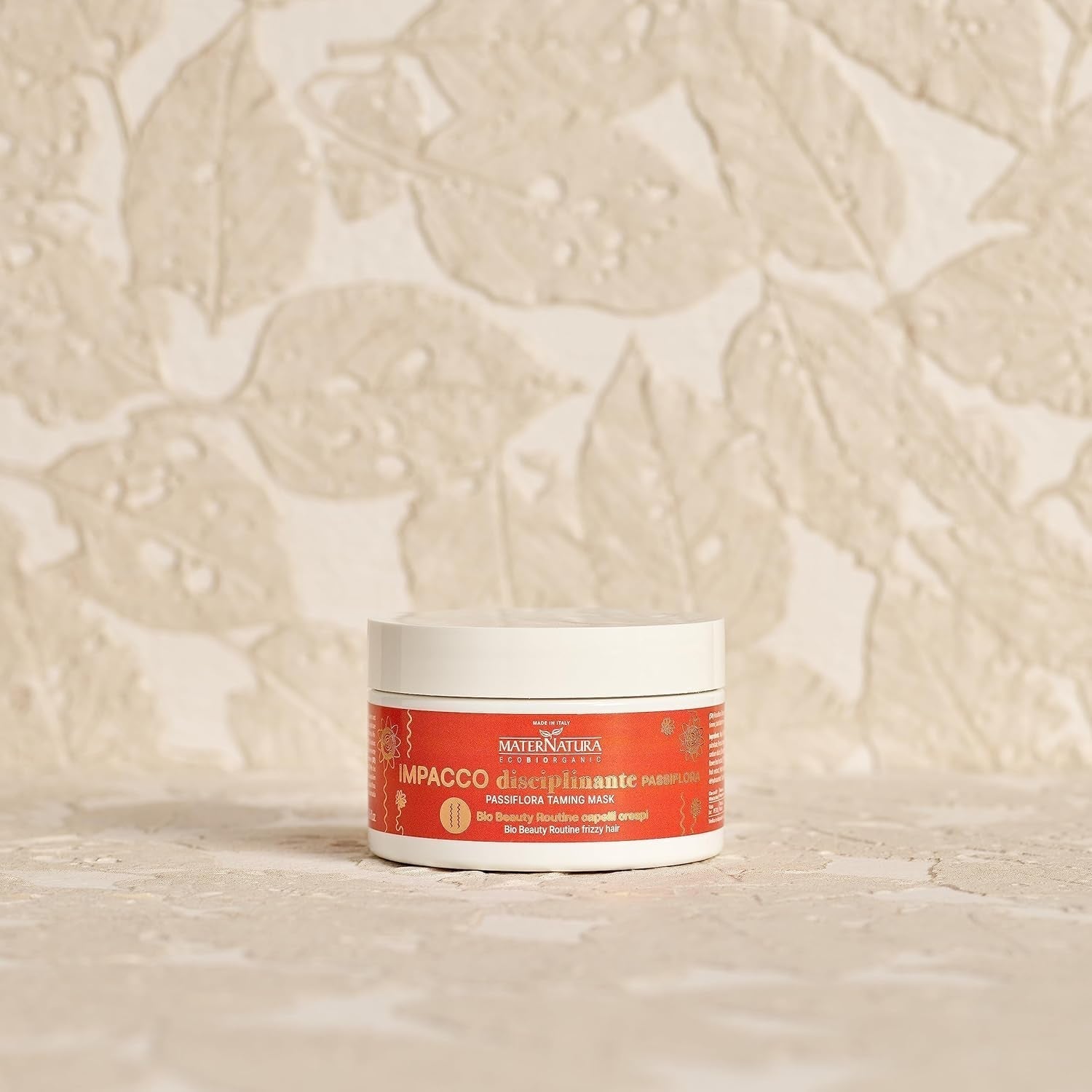 Maternatura krullend krullend haarmasker met passiebloem, reparatie, kracht en glans voor perfecte krullen, biologische schoonheidsroutine voor krullend haar, gemaakt in Italië - 100 ml Naty Shop haarmasker