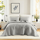 Comfort Spaces Kienna dekbedset, luxe dubbele stiksels, zomerdeken, lichtgewicht, zacht, het hele jaar door beddengoed, bijpassende kussensloop, wit, deken voor kingsize bedden (264,2 x 228,6 cm), Naty Shop dekbedden en quilts grijze oversized kingsize sprei (120"X118")