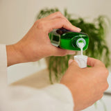 WELEDA, natuurlijke cosmetica Biologische badessentie met essentiële oliën van sparren- en zilverspar voor ontspanning en verzorging, badadditief voor innerlijke kracht, 200 ml Douche en bad Naty Shop