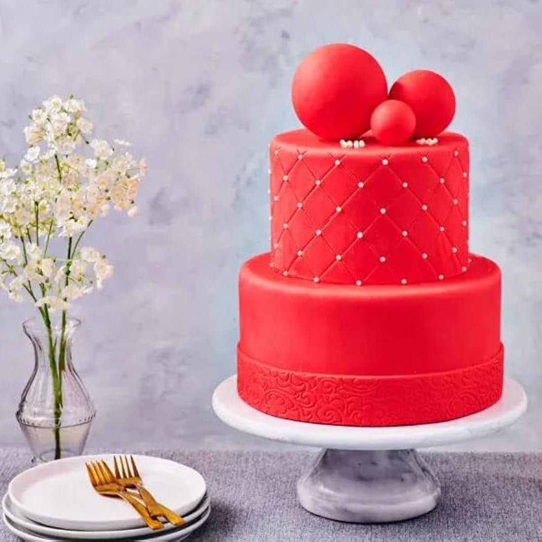 FunCakes Fire Red gelamineerde fondant: gemakkelijk te gebruiken, glad, flexibel, zacht en buigbaar, perfect voor het versieren van taarten, halal, koosjer en glutenvrij, 1 kg (1 pak) Naty Shop suikerpasta