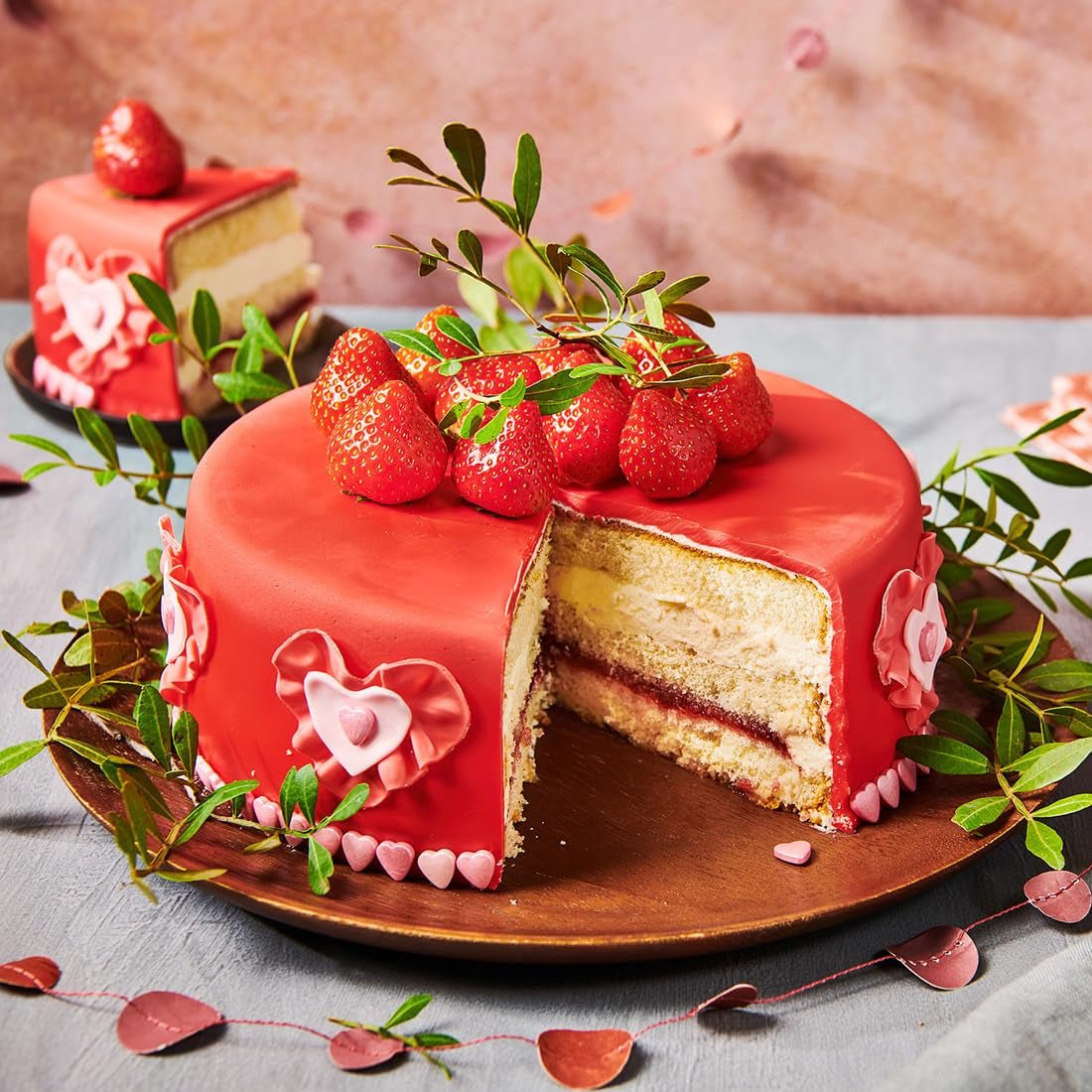 FunCakes Fire Red gelamineerde fondant: gemakkelijk te gebruiken, glad, flexibel, zacht en buigbaar, perfect voor het versieren van taarten, halal, koosjer en glutenvrij, 1 kg (1 pak) Naty Shop suikerpasta