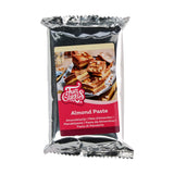 FunCakes amandelspijs (1:1): Heerlijke smaak, fijne textuur, makkelijk smeerbaar, amandelspijs, perfect voor taarten en koekjes. Halal en glutenvrij. 250 g (pak van 2) Naty Shop suikerpasta 250 gram