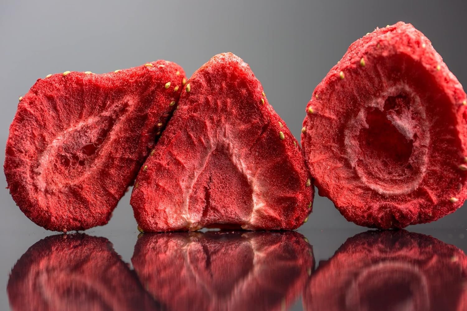 Mynatura gevriesdroogde aardbeischijfjes I groenten I naturel I gedroogd fruit I fruit I - licht gedroogd (1 x 350g) Gedroogde producten Naty Shop