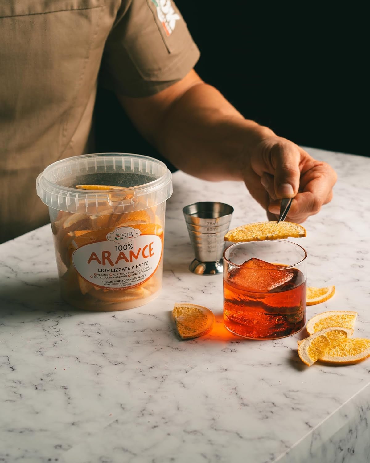 Verse gevriesdroogde sinaasappelen in halve plakjes - koude gedroogde sinaasappelen voor professionele cocktails vers gevriesdroogd fruit gedroogd fruit voor cocktails - 1 liter verpakking ca. 70 Naty Shop gedehydrateerde producten