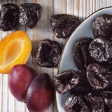 Pruimen met stenen 200g - Aromatisch, fruitig en natuurlijk zoet - Veganistisch, ongezwaveld, zonder stenen en zonder toegevoegde suiker - Nutri-Score A (1 x 200g) Gedroogde producten Naty Shop
