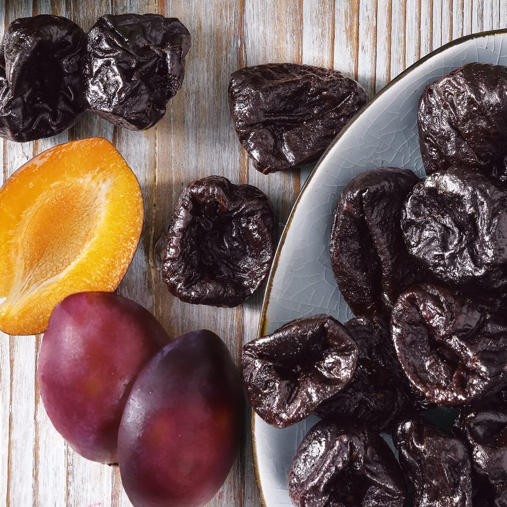 Pruimen met stenen 200g - Aromatisch, fruitig en natuurlijk zoet - Veganistisch, ongezwaveld, zonder stenen en zonder toegevoegde suiker - Nutri-Score A (1 x 200g) Gedroogde producten Naty Shop