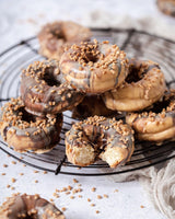 RUF Cake Glaze Hazelnoot, 100g in een zak, magnetronbestendig, voor het glazuren van taarten met noten, pralines en custards, glutenvrij (pak van 4) Naty Shop Suikerpasta
