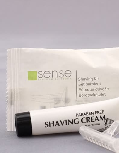 Hotelcrème + scheerset – Sense Cosmetica Hoteliera Naty Shop